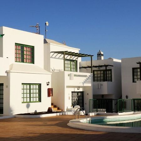 Apartment Los Zafiros In Puerto Del Carmen Aircond & Wifi & Dishwasher Tias Bagian luar foto